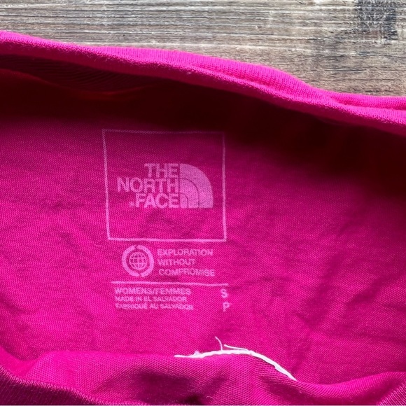 The North Face Women's Evolution Oversized Short Sleeve T Shirt Pink Sz Small - Picture 3 of 7